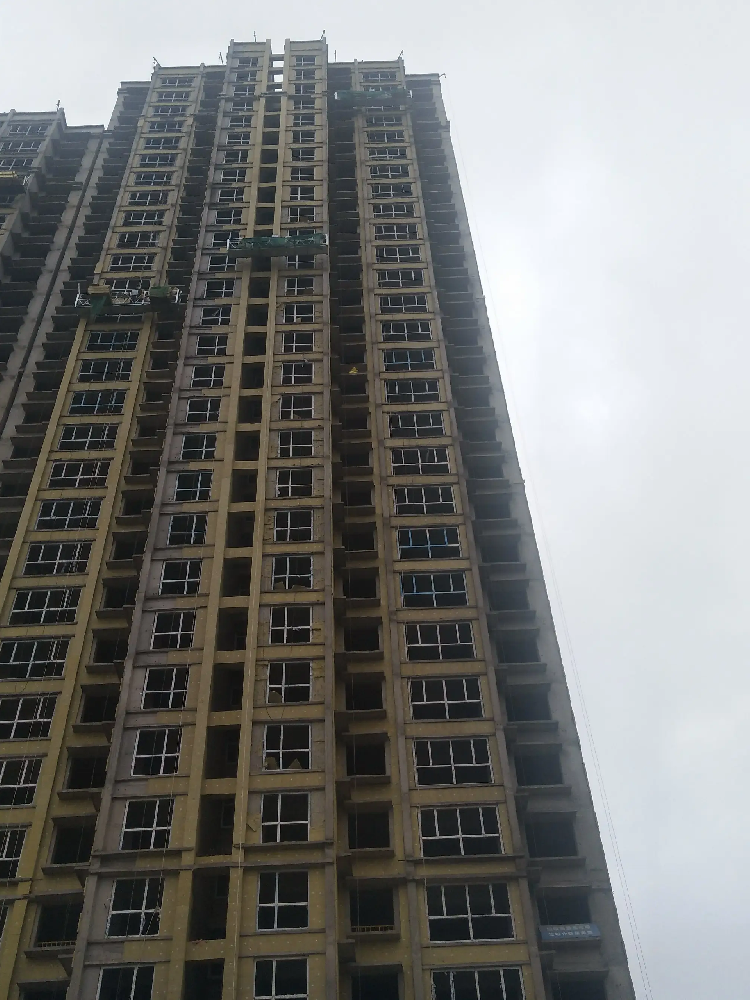 在建工裝項(xiàng)目